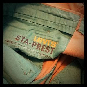 Levi's STA-PREST Khaki Slacks (Pre-Loved)